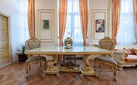 Cezayir Rooms